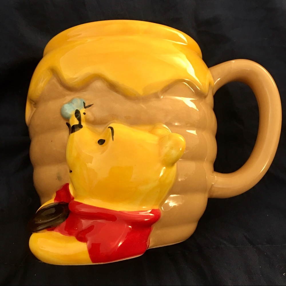 Winnie the Pooh 23 oz ceramic mug.